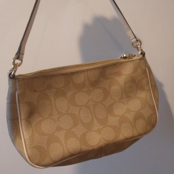 Coach Purse - Picture 3 of 5